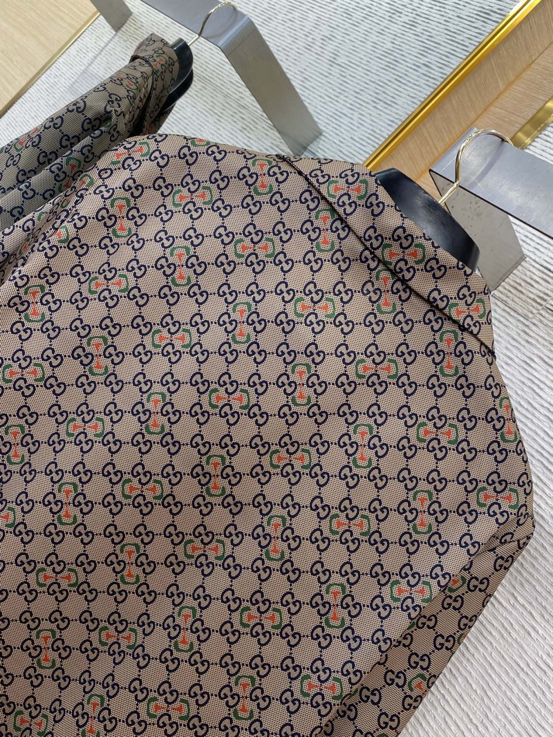 Gucci Colourful Horse Button Print Silk Short Sleeve Shirt 7