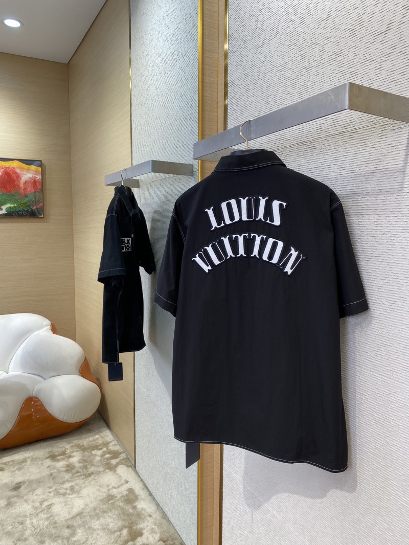 LV Letters Embroidered Short Sleeve Shirt 3
