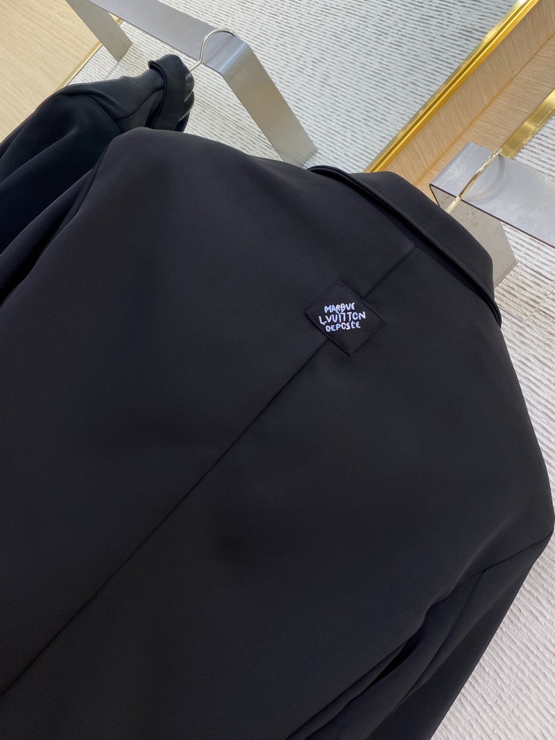 LV logo embroidered blazer 7