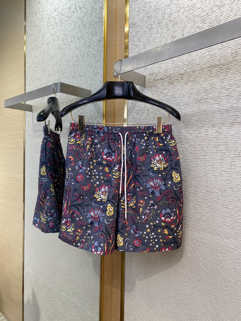 Gucci Floral Print Shorts 4