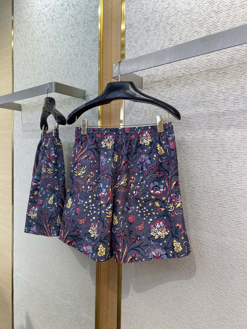 Gucci Floral Print Shorts 6