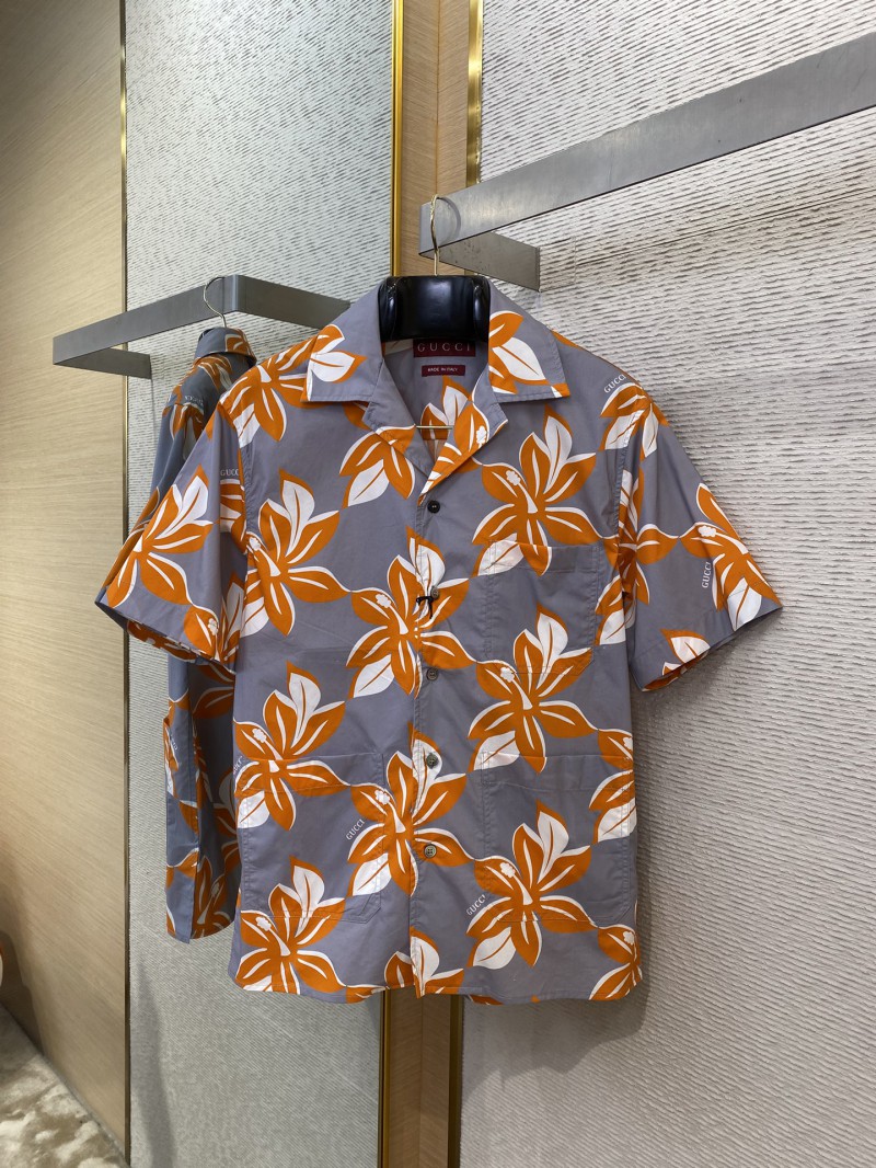 Gucci Floral Print Short Sleeve Shirt 4