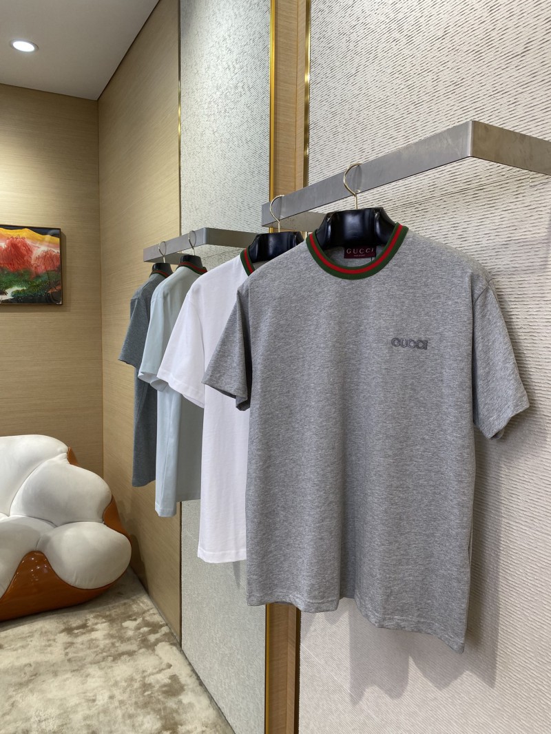 Gucci Red and Green Woven Neckline Crew Neck Short Sleeve T-Shirt Grey 2