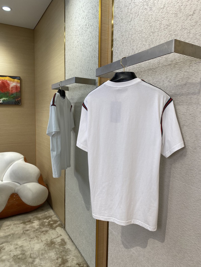 Gucci Ribbon Embroidery Short Sleeve T-Shirt 3