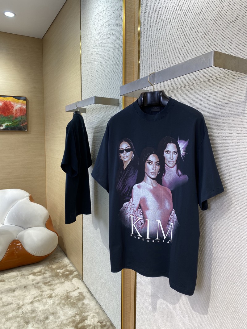Balenciaga Kardashian Portrait Short Sleeve T-Shirt 2