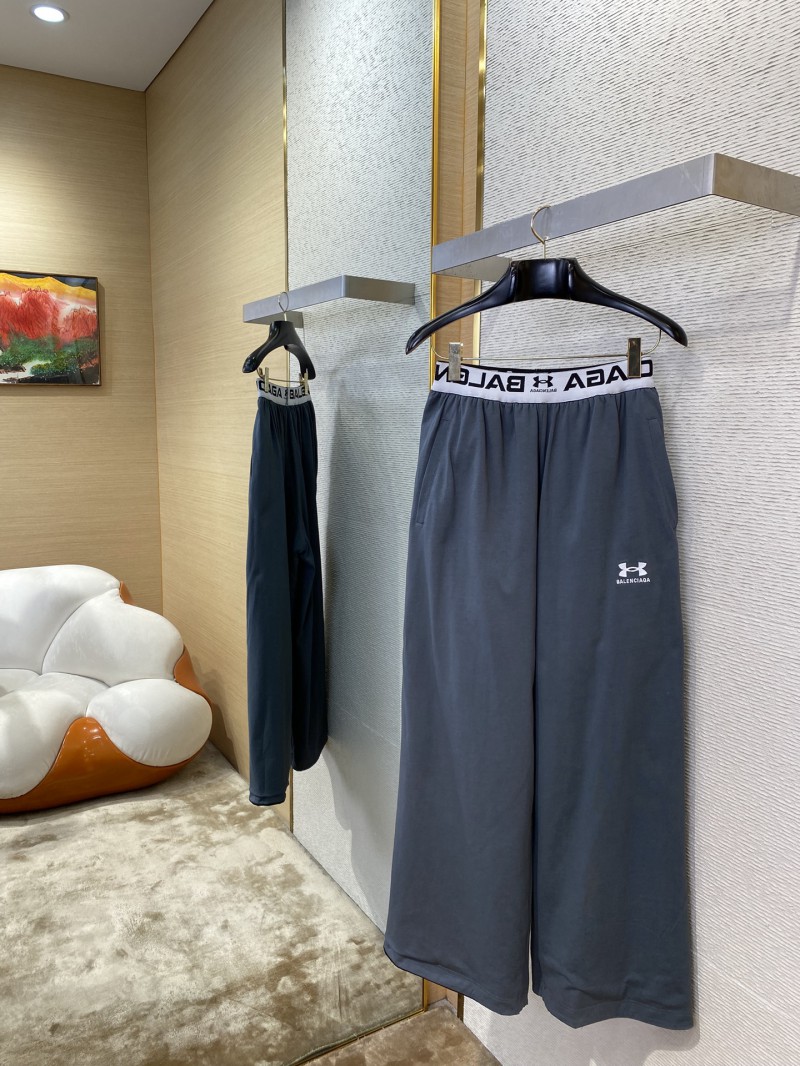 Balenciaga Belted Reversible Sweatpants 4