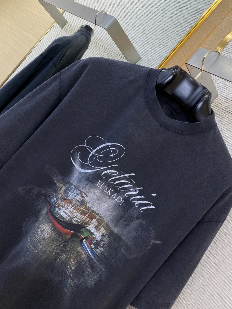 Balenciaga Grunya Small Town Washed Sail Short Sleeve T-Shirt 5