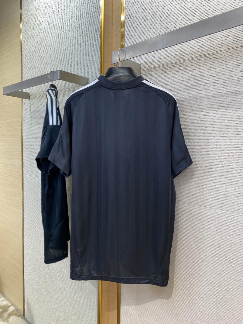 Balenciaga Manchester United Striped Football Short Sleeve T-Shirt 7