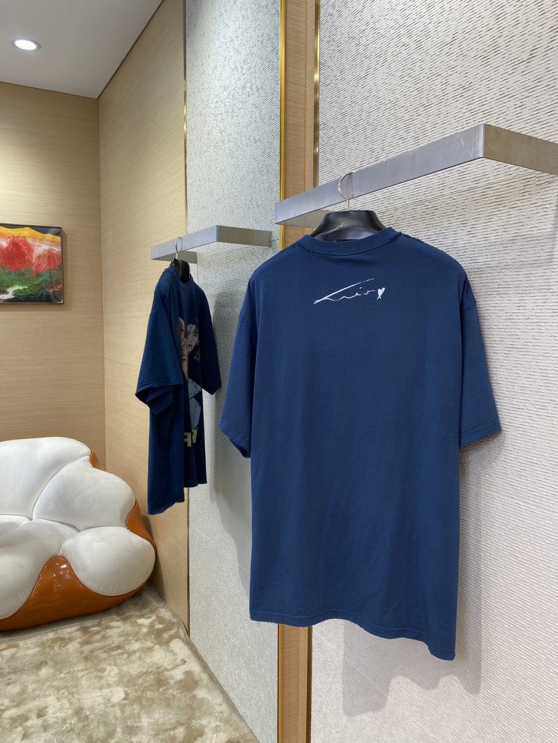 Balenciaga Portrait worn-in short-sleeve T-shirt 3