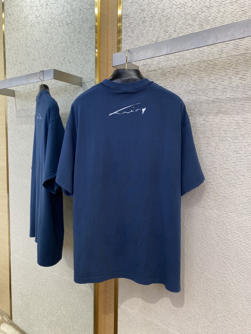 Balenciaga Portrait worn-in short-sleeve T-shirt 6