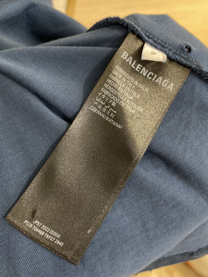 Balenciaga Portrait worn-in short-sleeve T-shirt 8