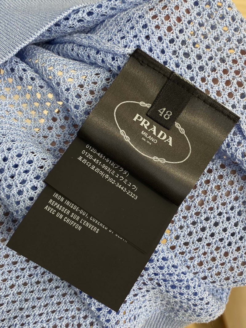 Prada logo cut-out polo shirt with lapel collar1 8