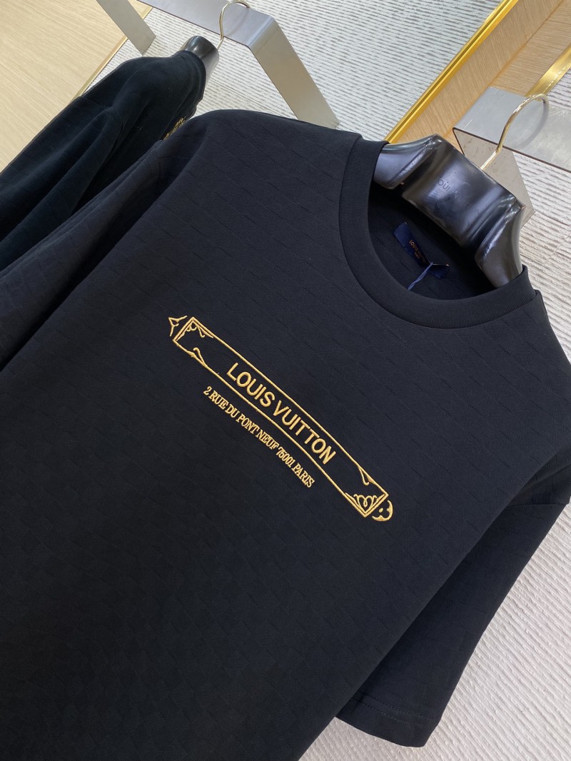 LV Gold Frame Embroidery Round Neck Short Sleeve T-Shirt 5