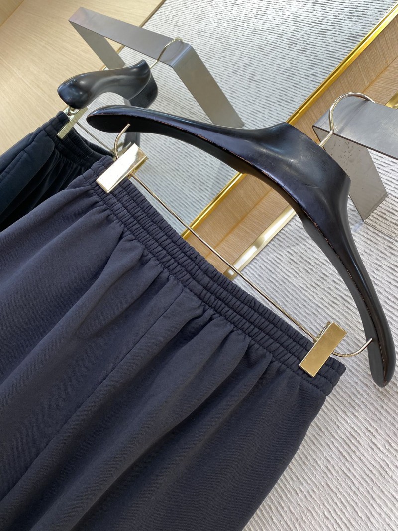 Balenciaga Embroidered Casual Shorts 7
