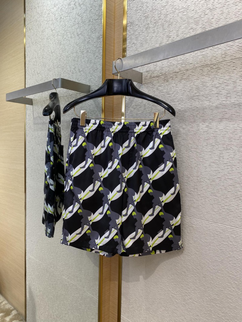 Gucci Surf Print Silk Shorts 4
