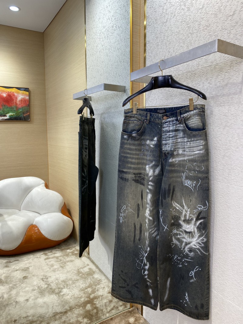 Balenciaga hand-painted washed baggy jeans 2