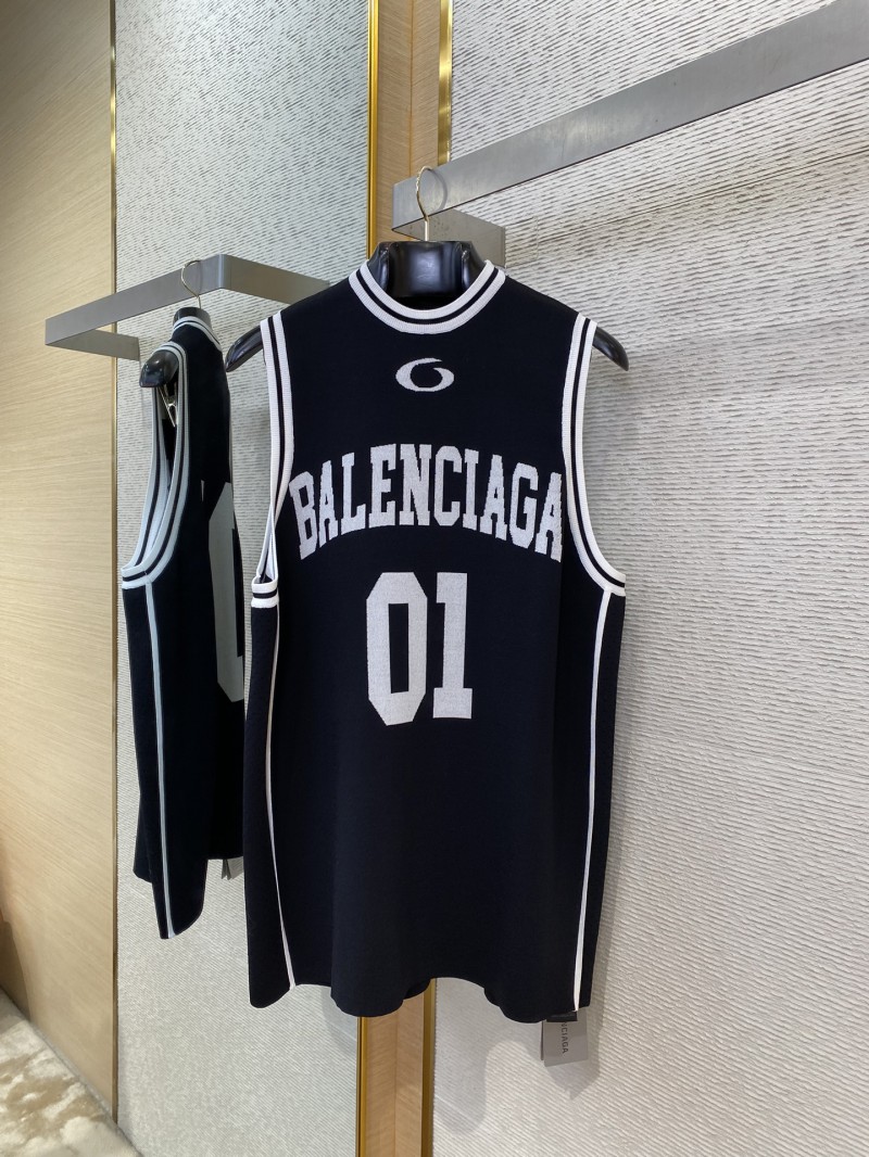 Balenciaga Knitted Basketball Vest 4