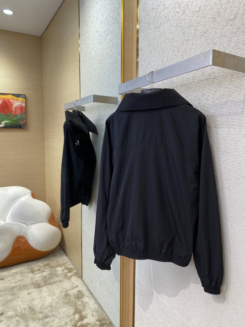 Balenciaga High Neck Zip Jacket 3