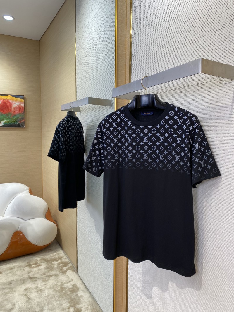 LV Classic Gradient Cotton Round Neck Short Sleeve 1 2