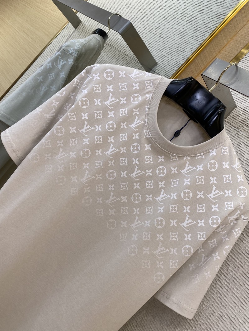 LV Classic Gradient Cotton Round Neck Short Sleeve 2 5