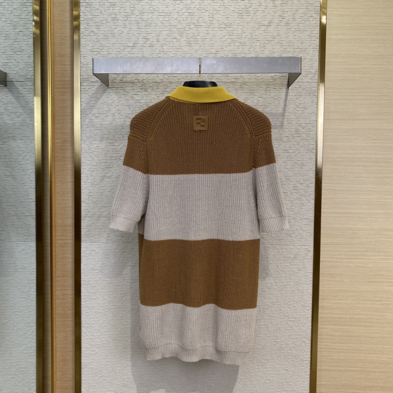 Fendi emblem embroidered short-sleeved knitted polo shirt 1