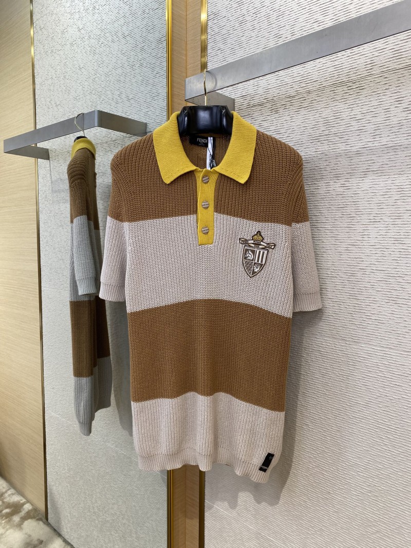 Fendi emblem embroidered short-sleeved knitted polo shirt 4