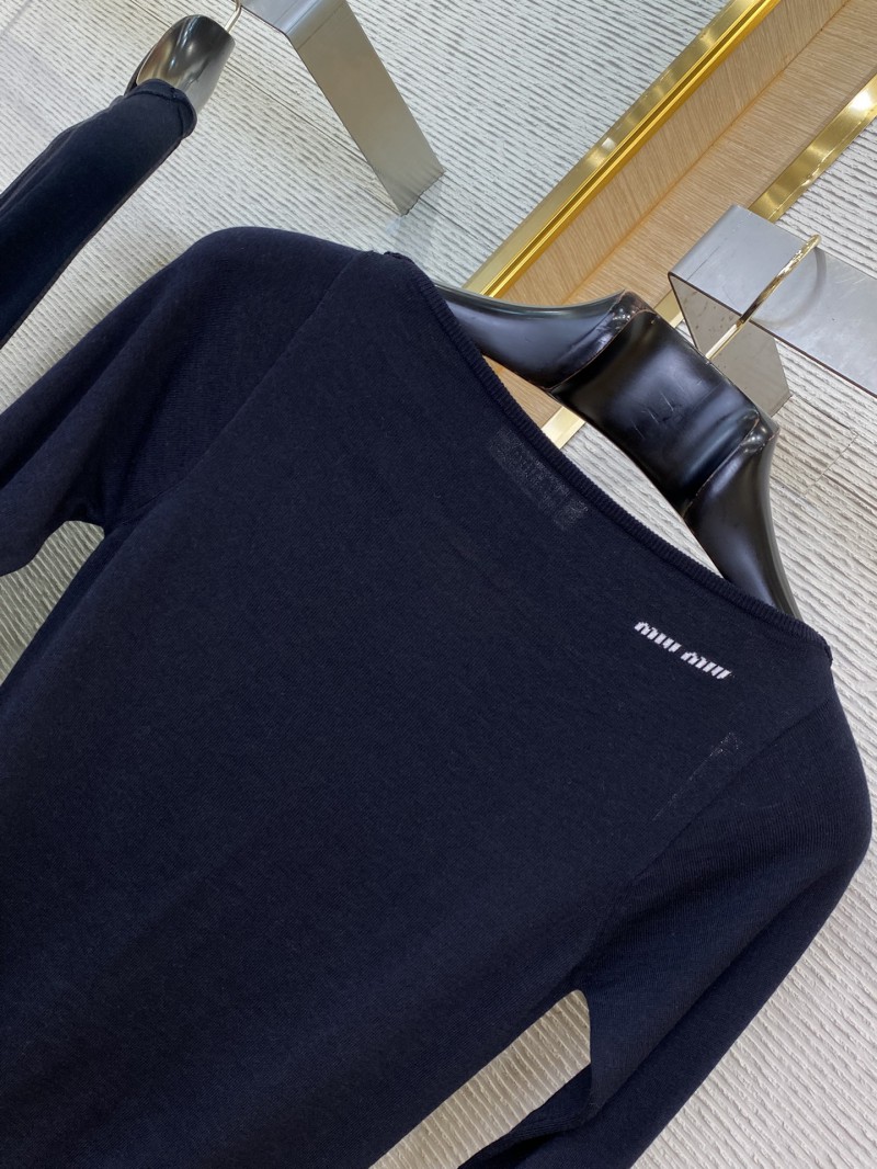 Miu Miu Wool One Neck Sweater 5