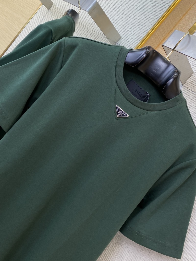 Prada New Triangle Neckline Steel Label Short Sleeve Green 5