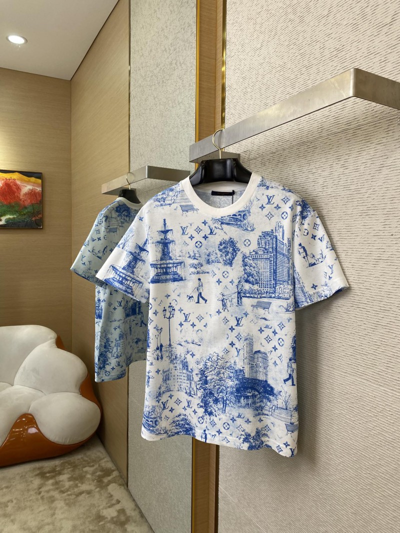 LV Dog Walking Print Short Sleeve T-Shirt 2