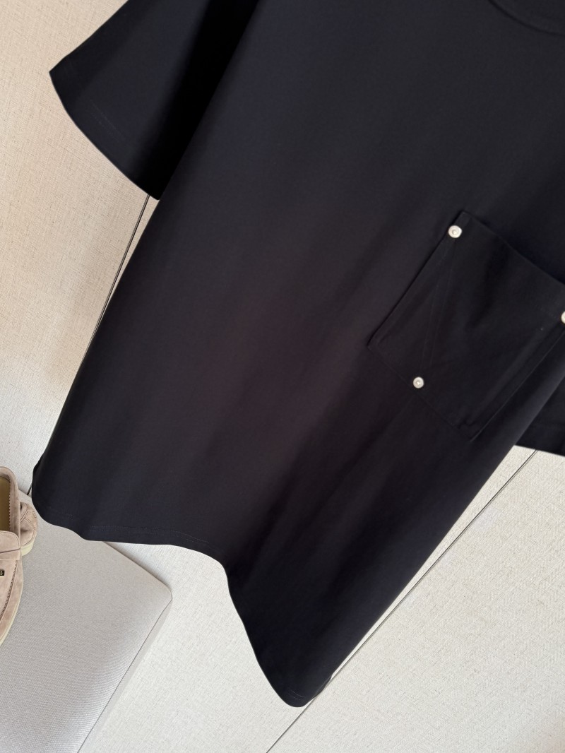 Bottega Veneta Pocket Studded Round Neck Short Sleeve Black 3