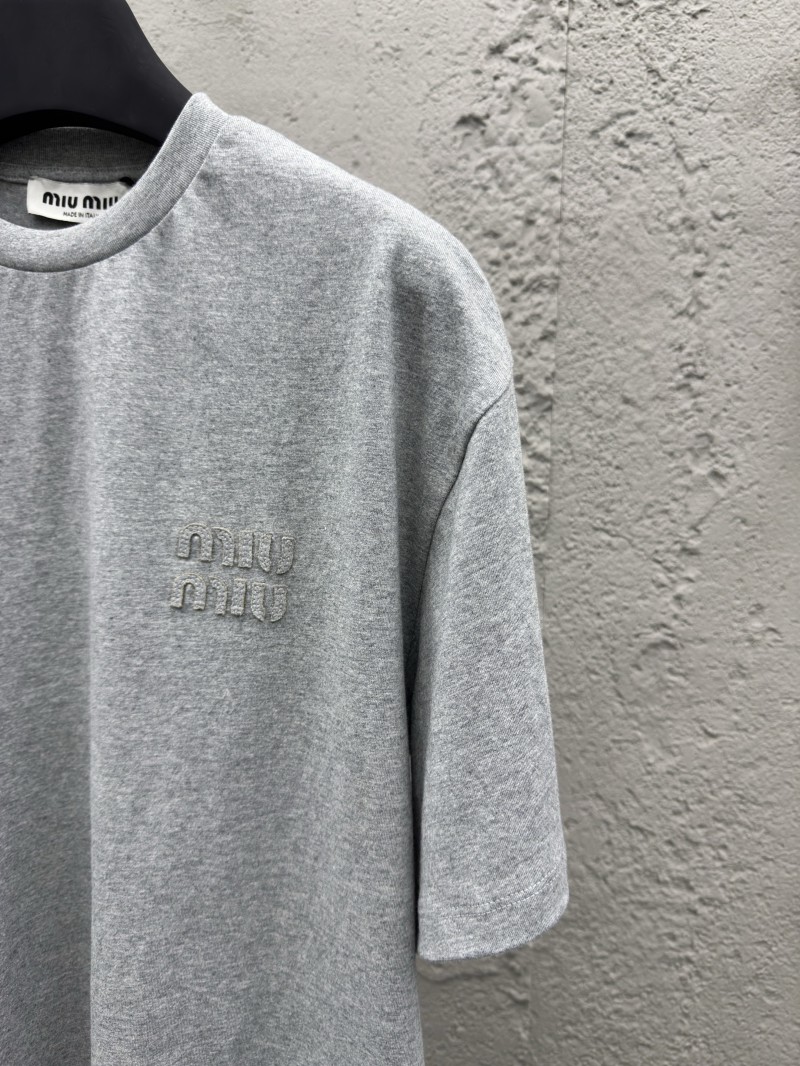 miumiu classic monogrammed short sleeves 2 4