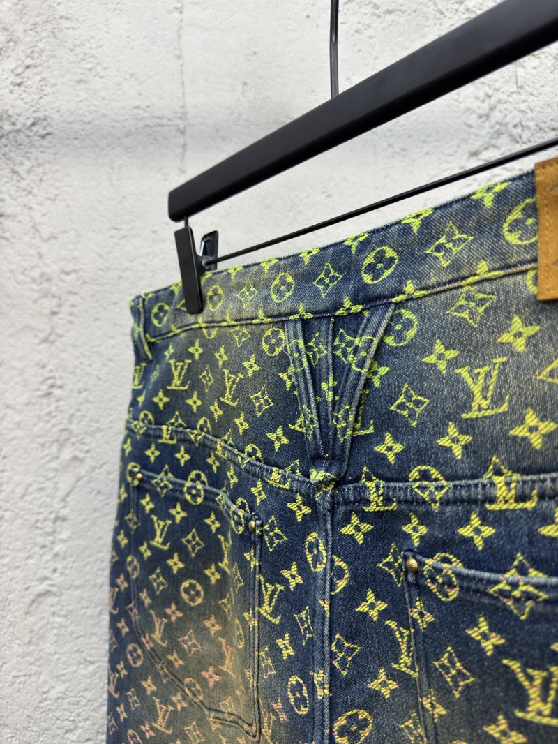 lv gradient jacquard denim shorts 8