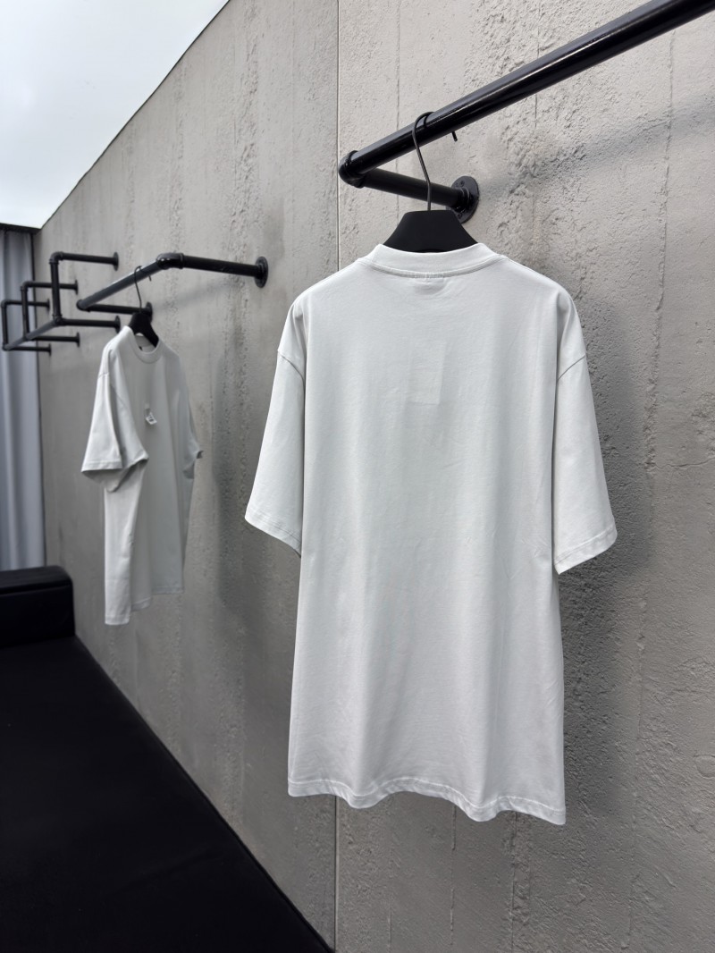 Balenciaga 520 Label Sticker Short Sleeve 1 1