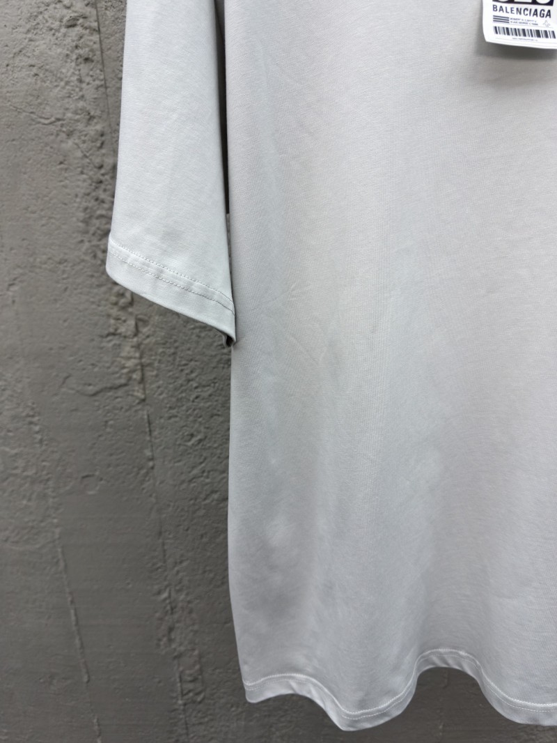 Balenciaga 520 Label Sticker Short Sleeve 1 5