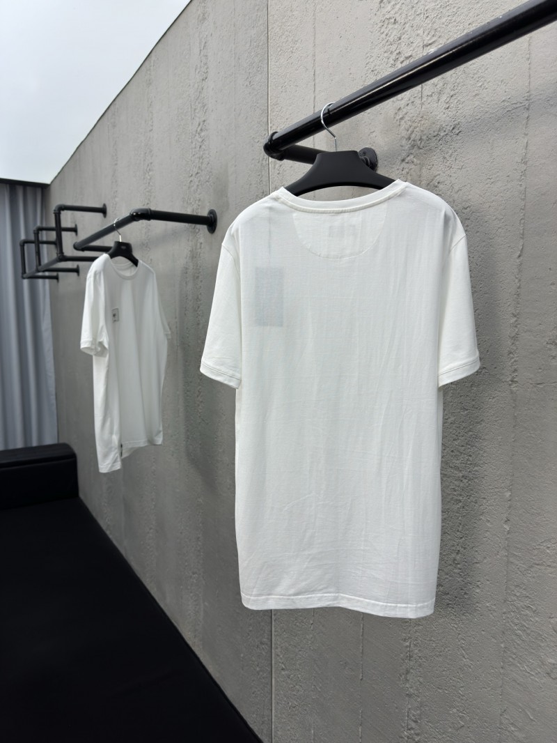 fendi embroidered label short sleeve white 1