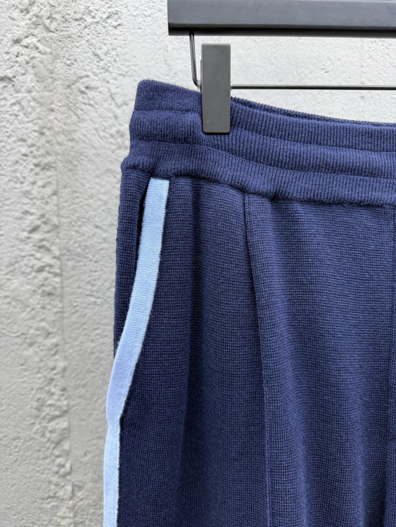 lv logo jacquard line elastic shorts 3