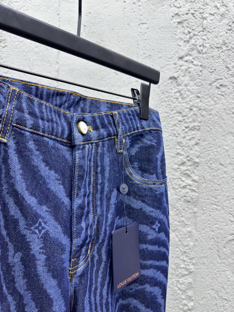 lv printed button and zipper flap jeans 7