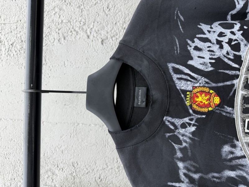 Balenciaga Manchester United Cement Graffiti Aged Short Sleeve 1 2