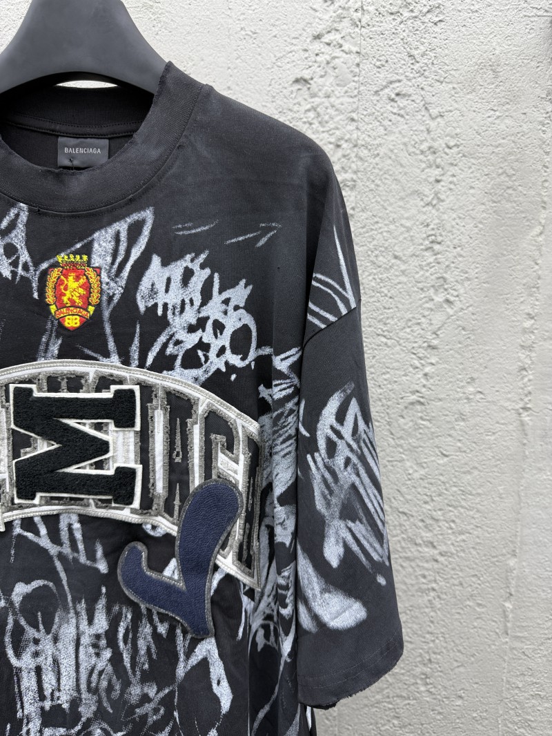 Balenciaga Manchester United Cement Graffiti Aged Short Sleeve 1 4