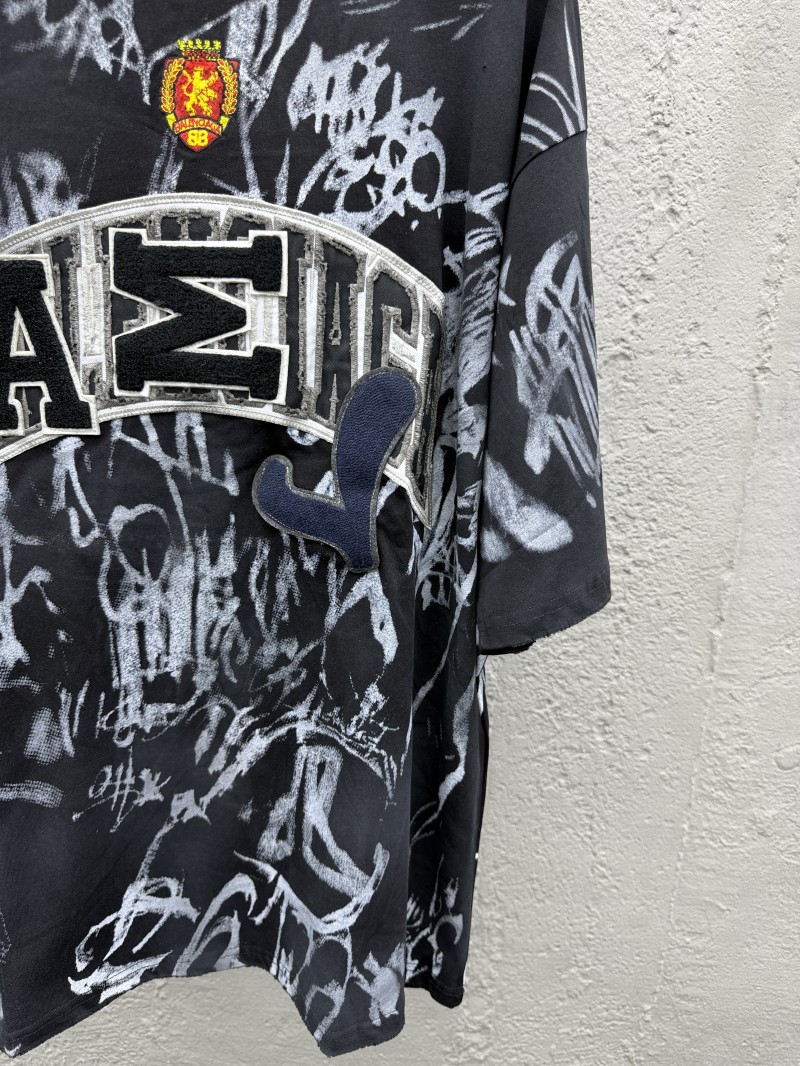 Balenciaga Manchester United Cement Graffiti Aged Short Sleeve 1 6