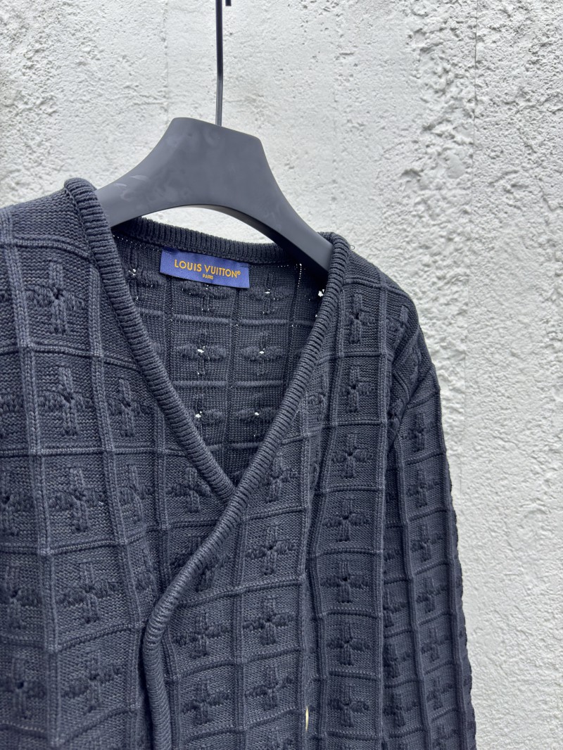 Lv twisted double-breasted knit cardigan 7
