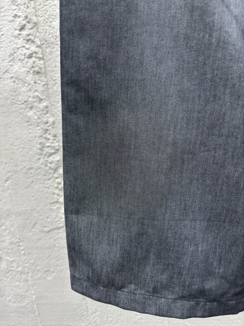 Lv 25Ss new black cotton turn-up shorts 5