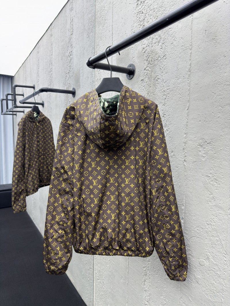 Lv Nigo co-branded reversible hooded jacket coat 3