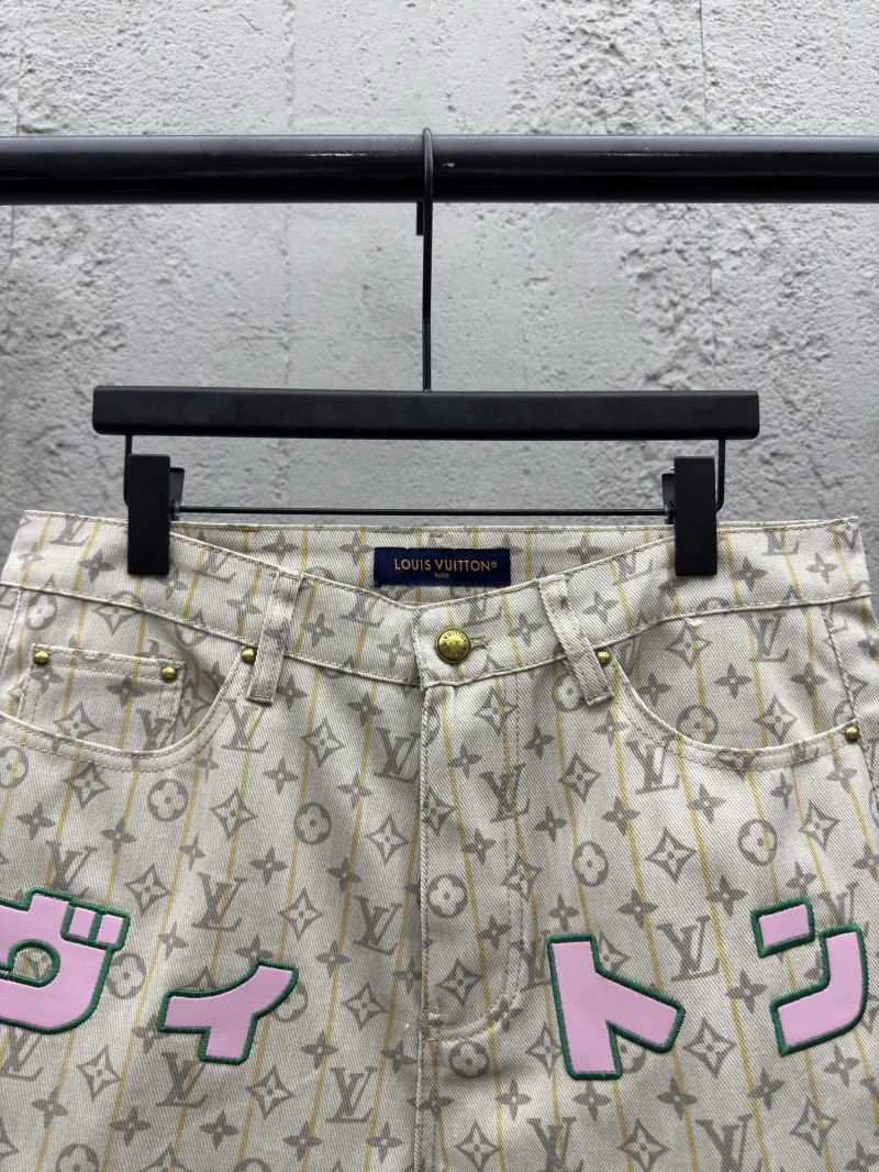 Lv Full Stamp Denim Shorts 2
