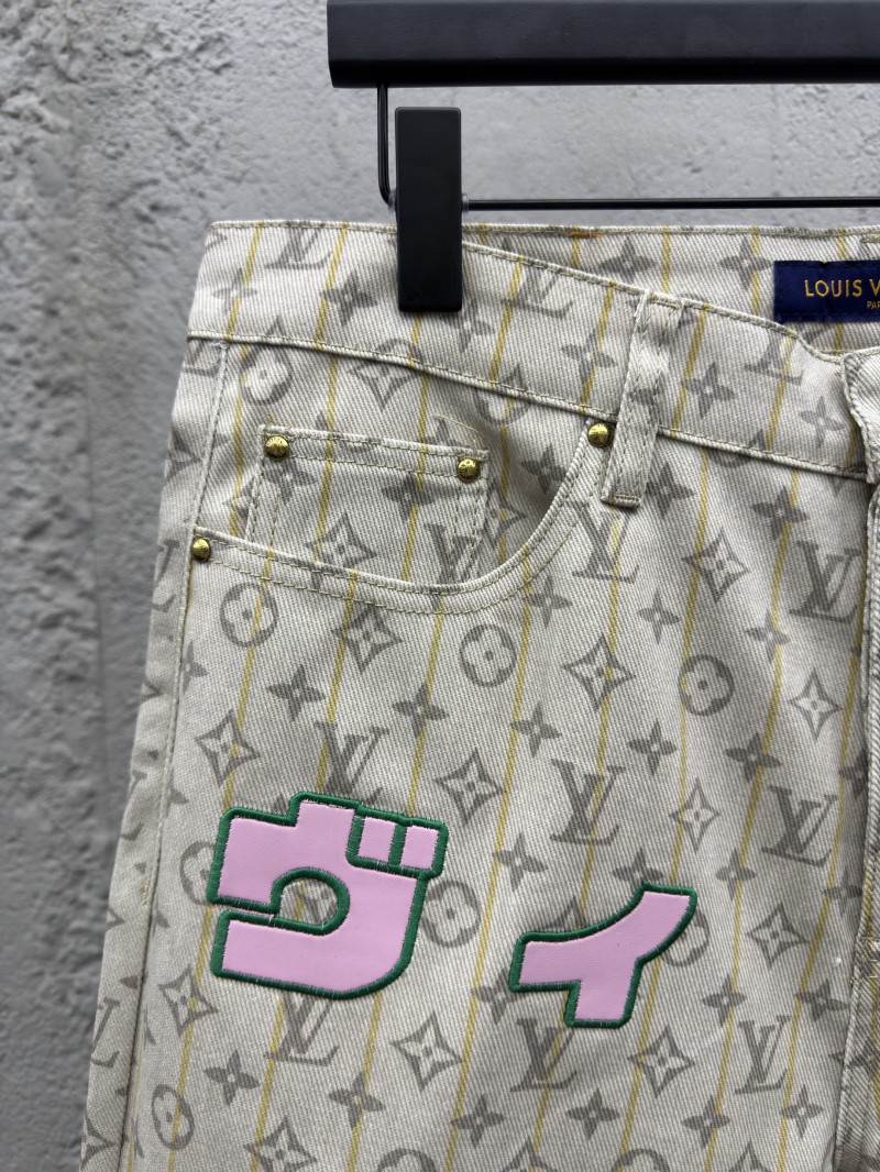 Lv Full Stamp Denim Shorts 3