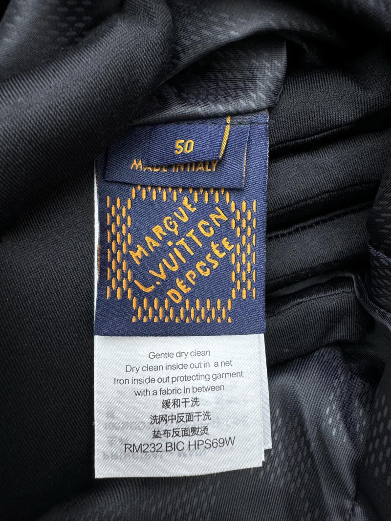 Lv Wool Halo Button Blazer 8