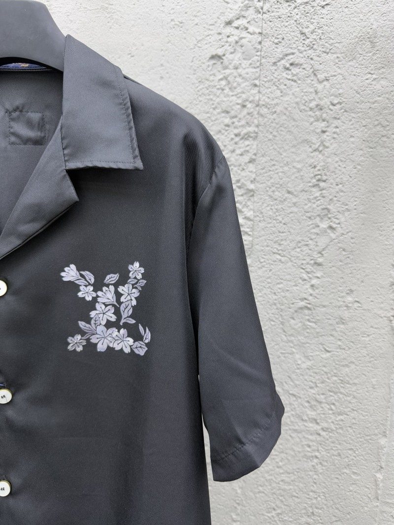 Lv x Nigo Joint Printed Silk Short Sleeve 4