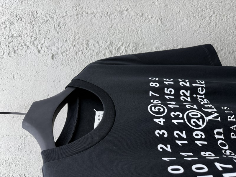Maison Margiela 520 Limited Edition Printed T-Shirt 1 7