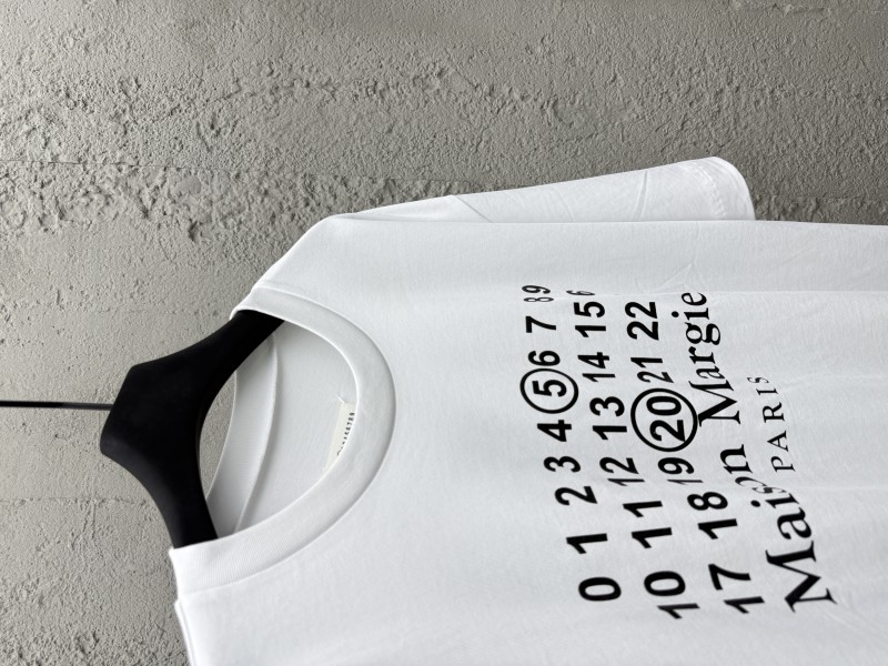 Maison Margiela 520 Limited Edition Printed T-Shirt 2 7