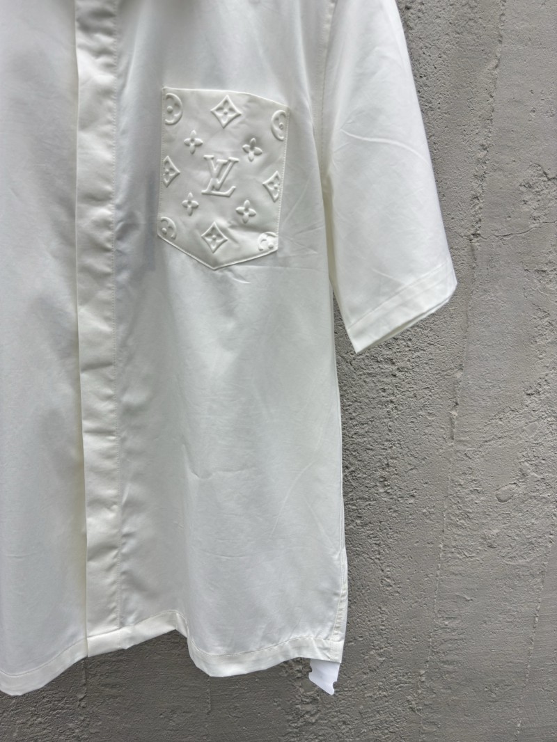 LV Monogram Pocket Short-Sleeve Shirt 1 6